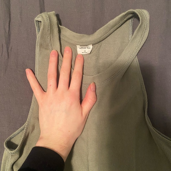 Green Wilfred Tank - Picture 2 of 2